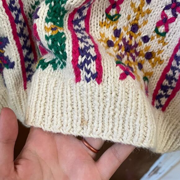 80s grannycore hand knit sweater - Picture 5 of 7